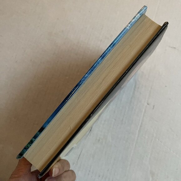 The Chase An Isaac Bell AdventureHardcover By Clive Cussler 2007 Hardcover Book - Picture 7 of 7